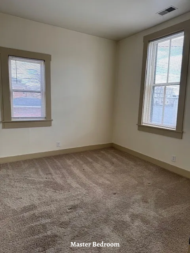 409 6th St #C - Photo 7 of 16
