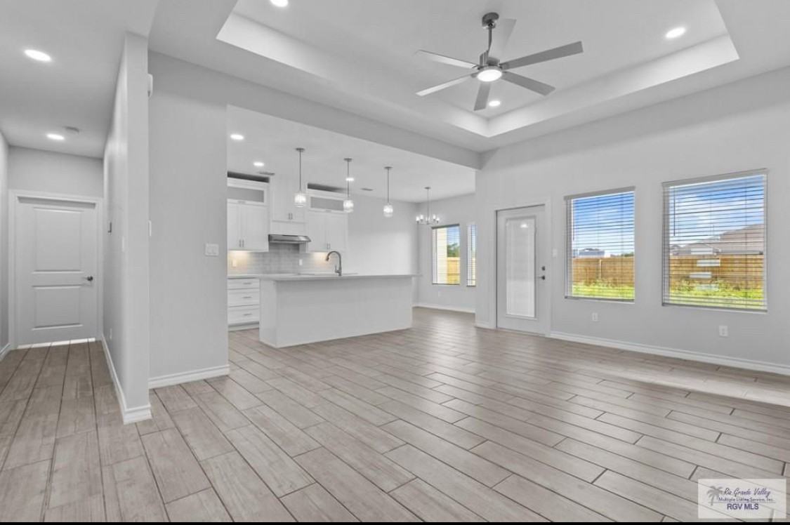 306 Hope Dr - Photo 2 of 5