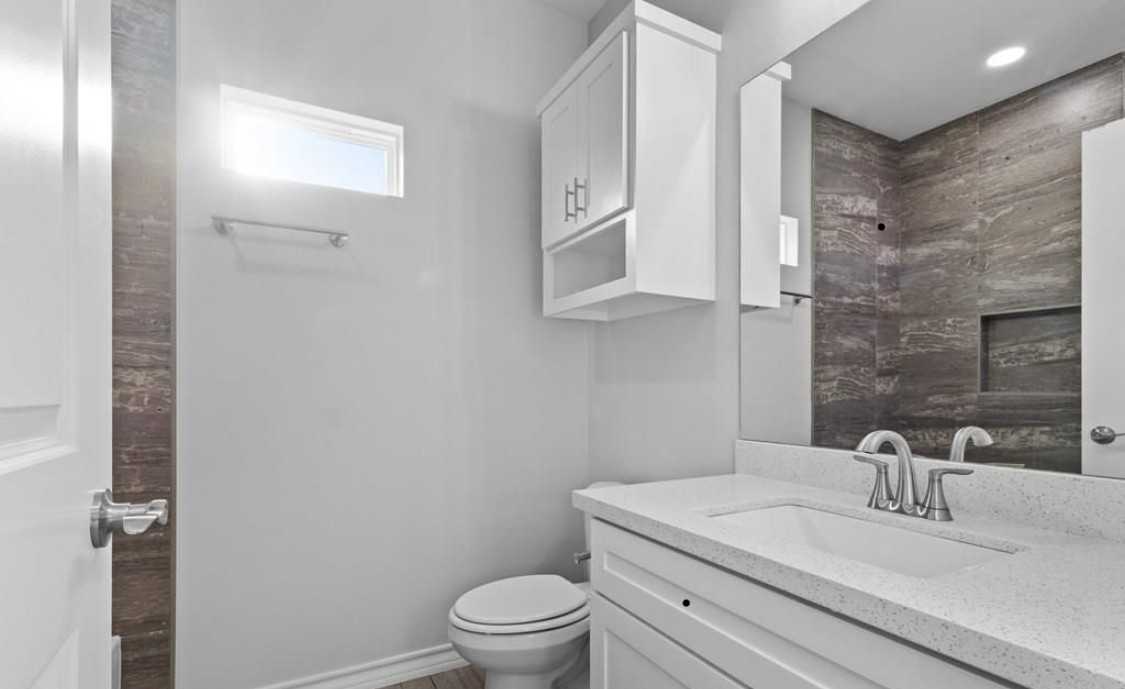 306 Hope Dr - Photo 3 of 5