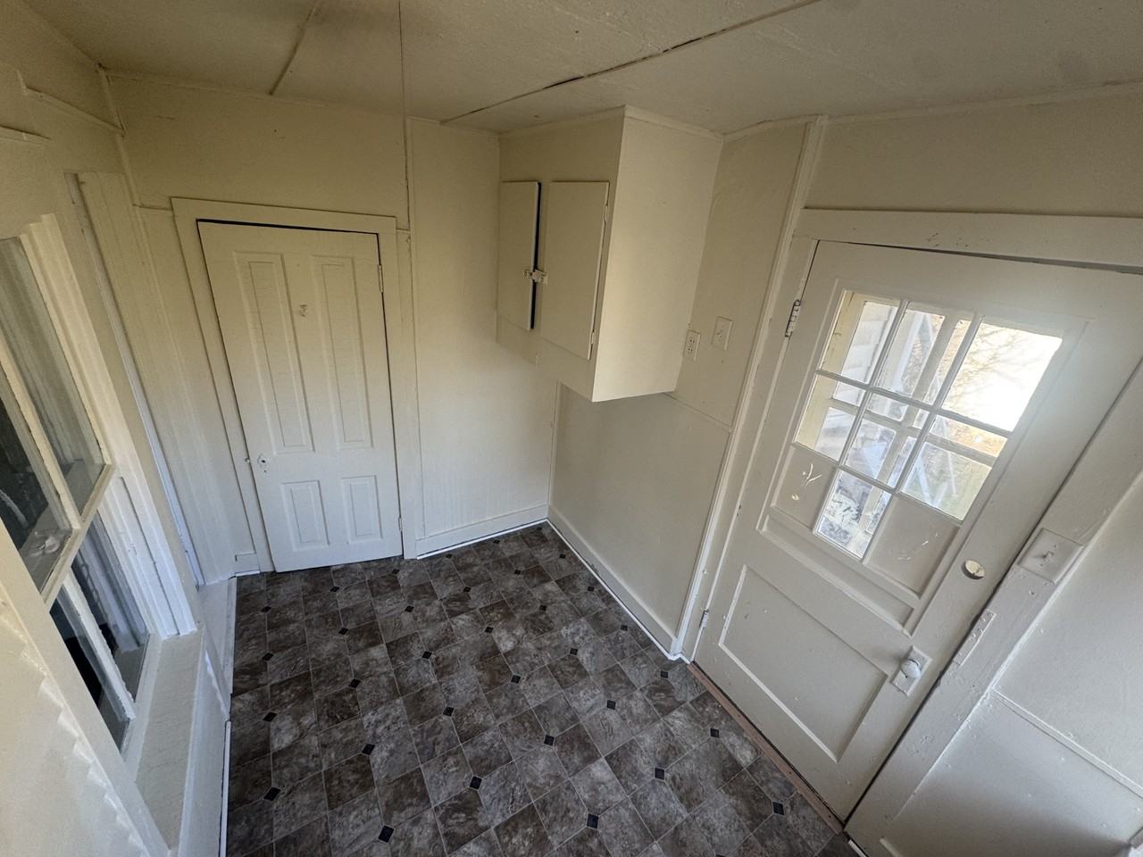420 Grand Ave #1 - Photo 6 of 10