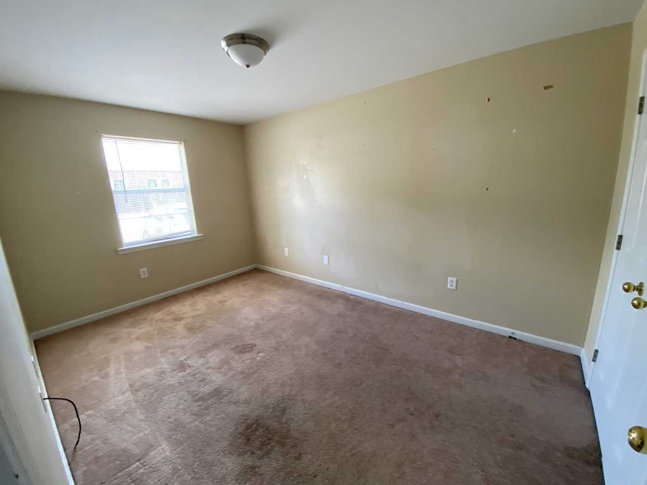755 West St #G - Photo 5 of 10