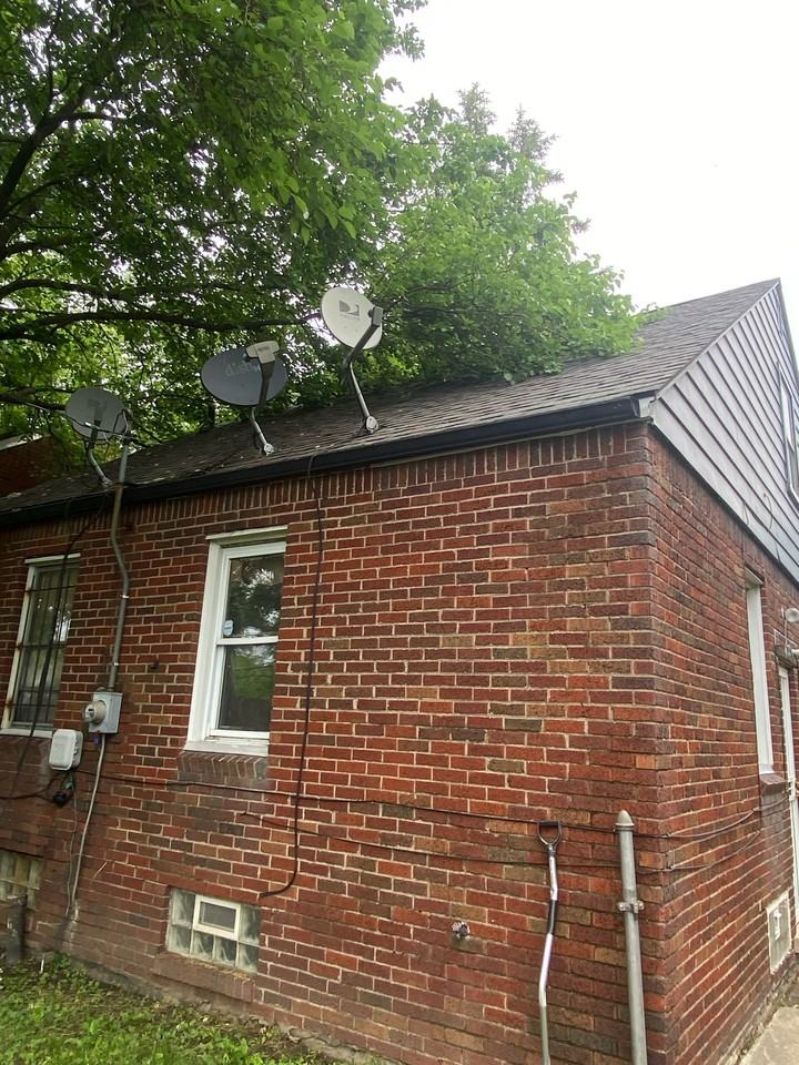 18445 Goulburn St - Photo 2 of 8