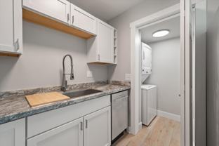 2133 Pierpont Ave #B - Photo 1 of 1