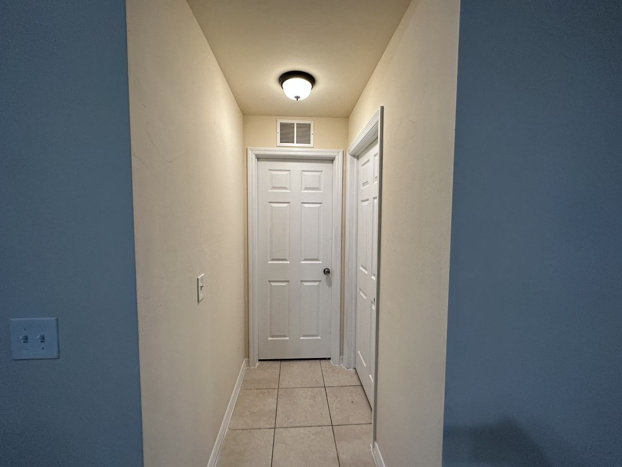 1407 Se 10th Ter - Photo 5 of 16