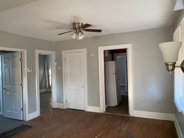 8107 Nola Ave - Photo 3 of 10