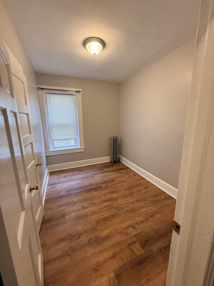 129 Cherry St #131-1stFL - Photo 5 of 12