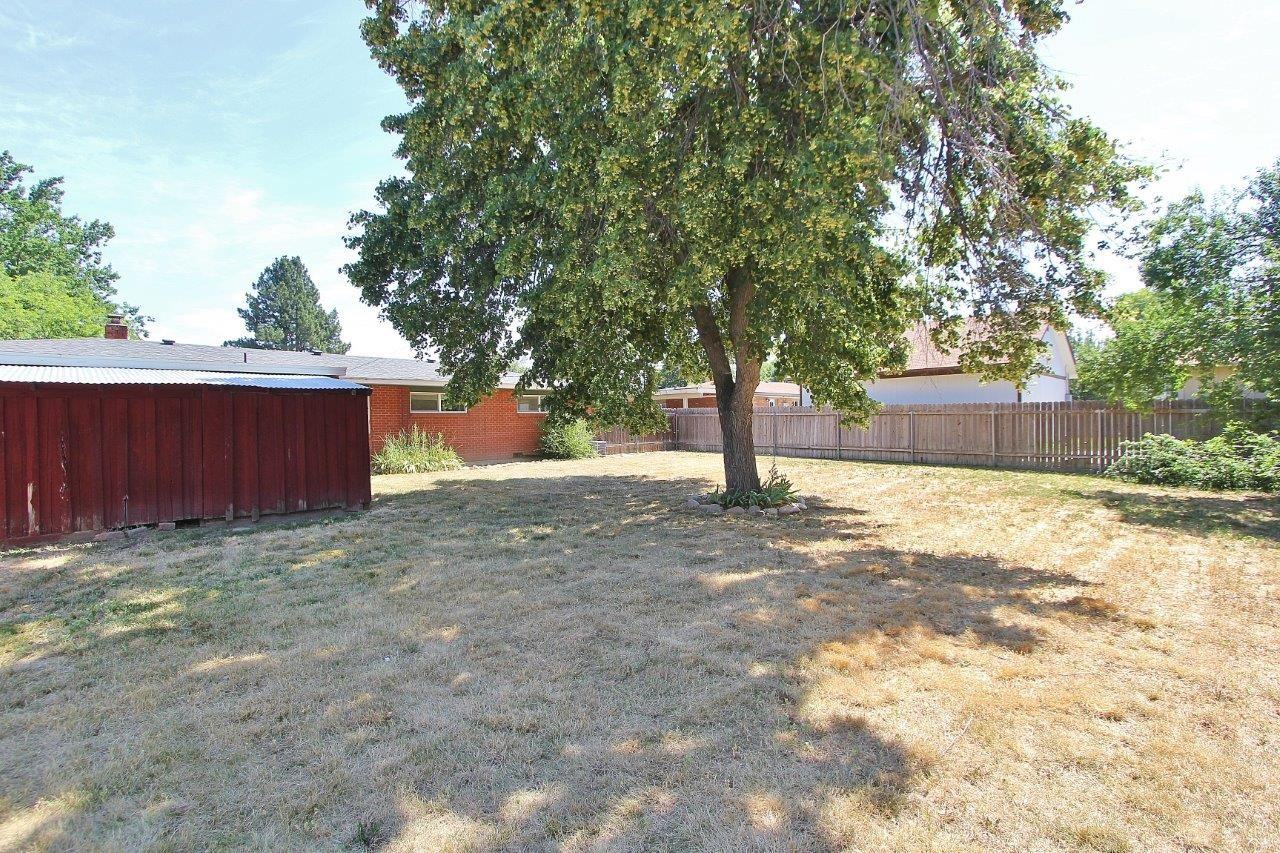 4011 W Greenbrier Dr - Photo 4 of 32