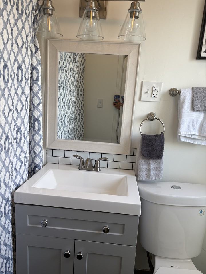 1717 Main St #10 - Photo 3 of 7
