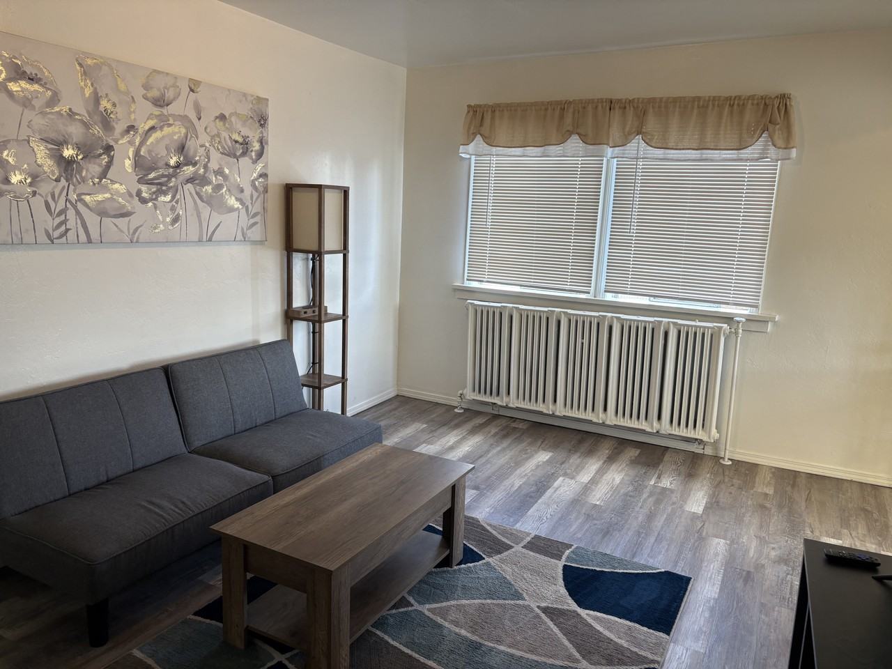 1717 Main St #10 - Photo 7 of 7