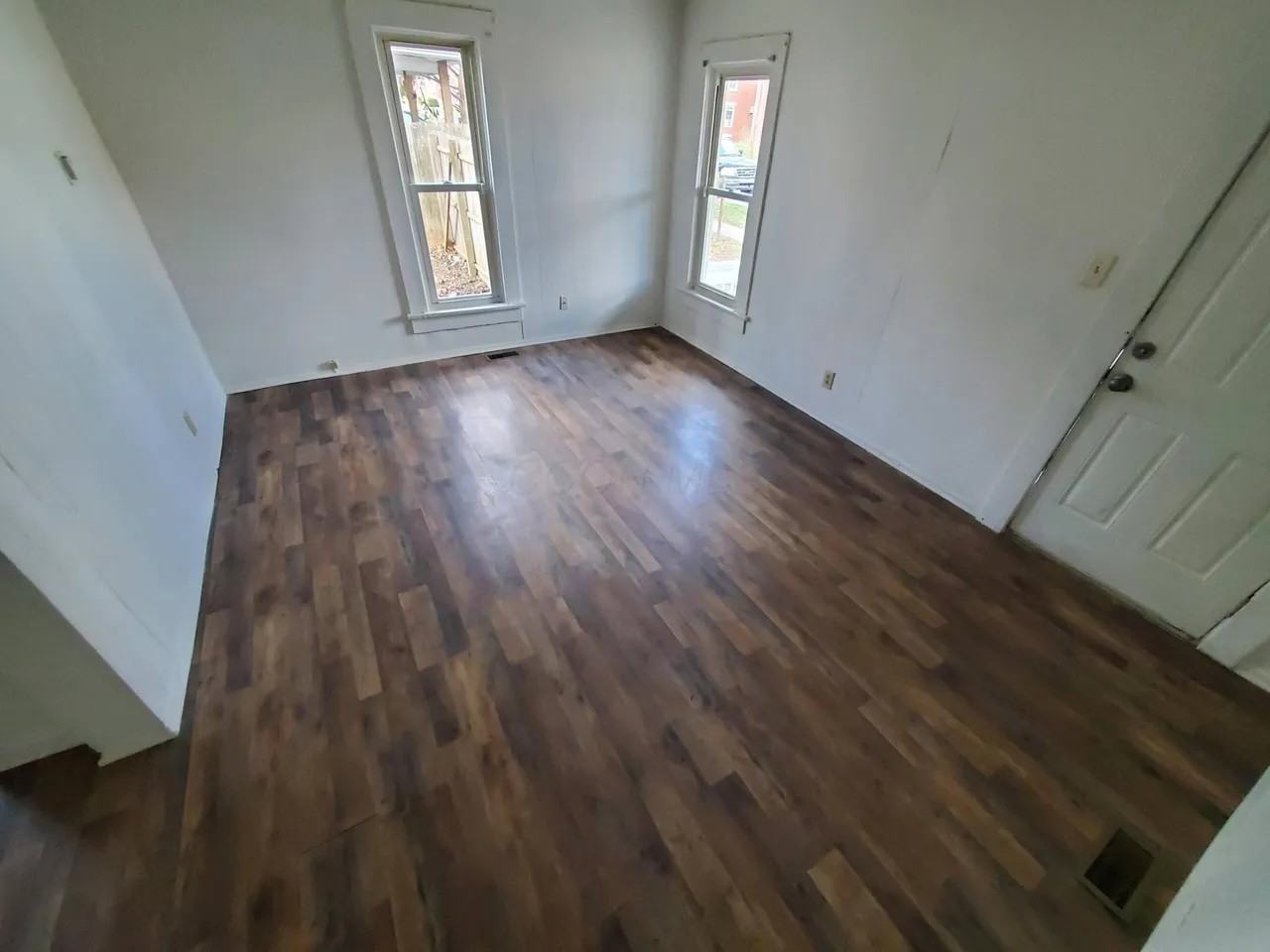 389 Oak St #2 - Photo 3 of 10