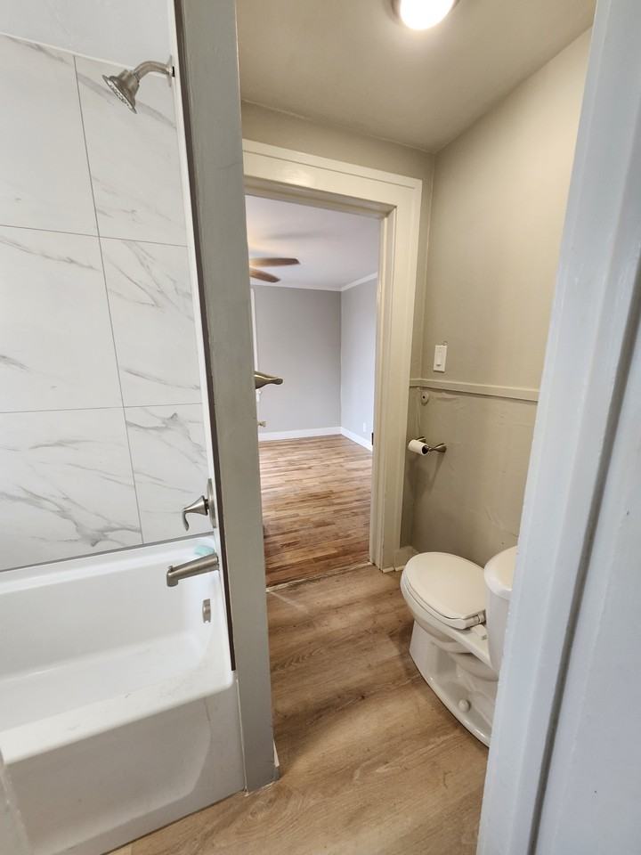 408 A St - Photo 2 of 12