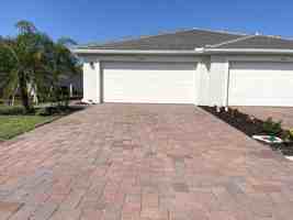 featured image of 2184 Dragonfruit Way