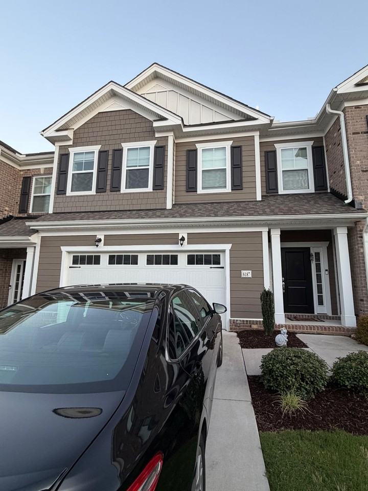 8187 Carriage Homes Dr #1 - Photo 4 of 15