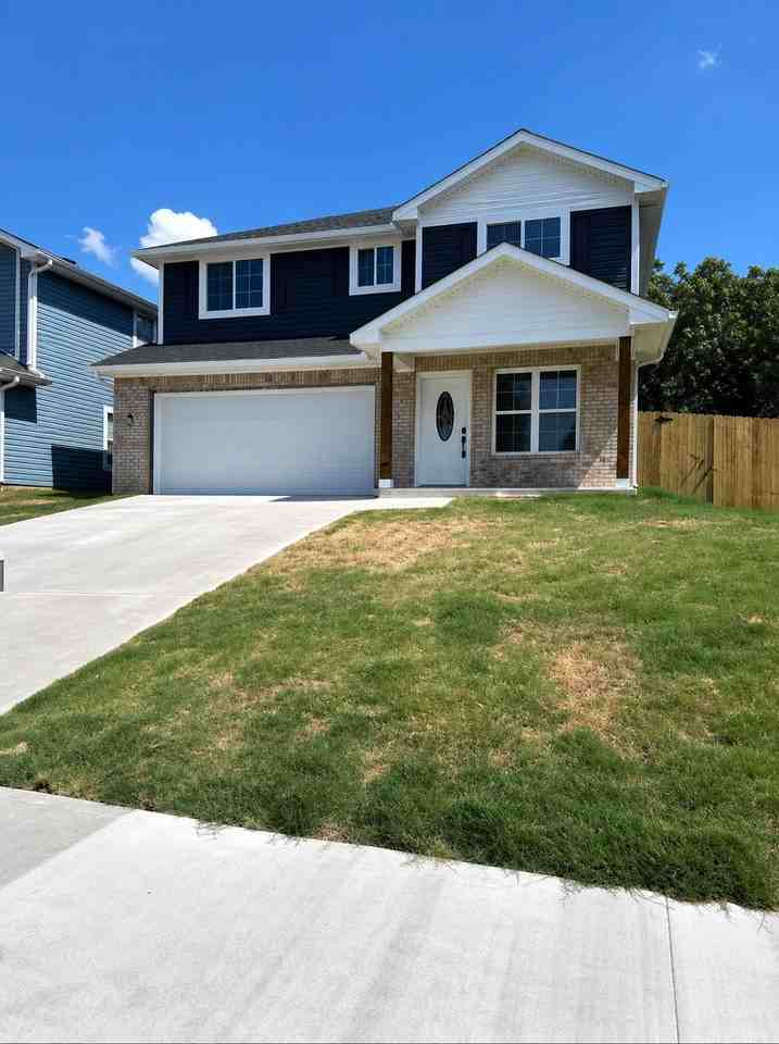 5620 Carver Dr - Photo 2 of 22