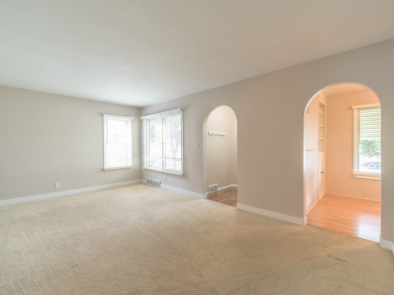 1713 1st Ave Ne #1 - Photo 6 of 20