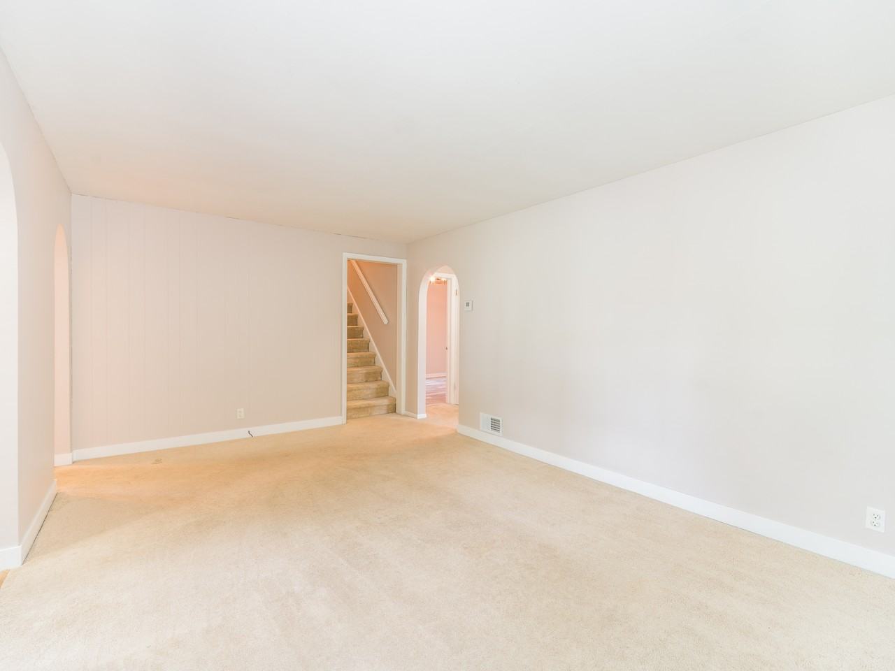 1713 1st Ave Ne #1 - Photo 7 of 20