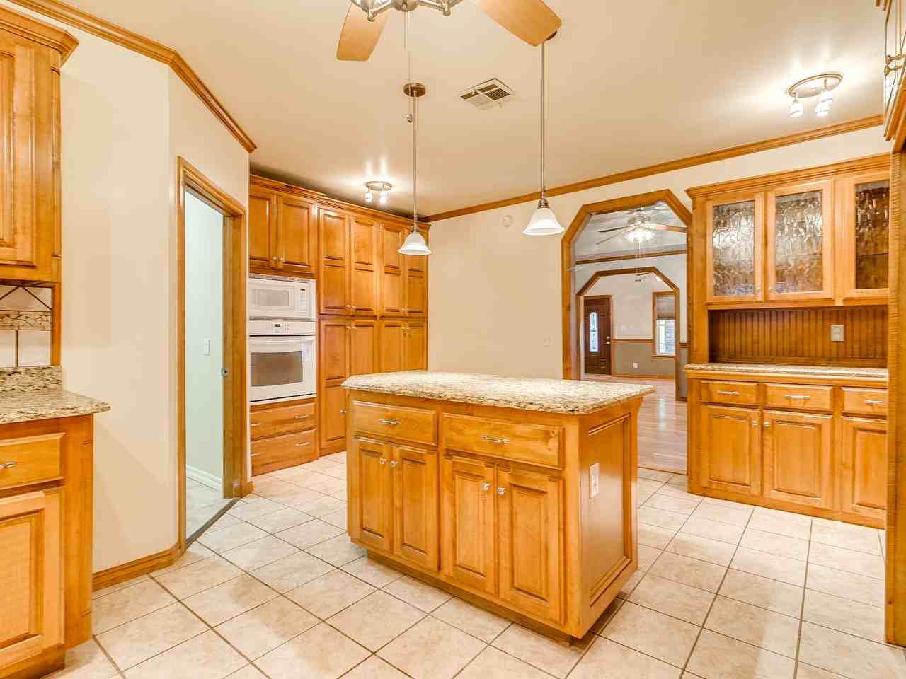 410 E Cleveland Ave #1 - Photo 5 of 14