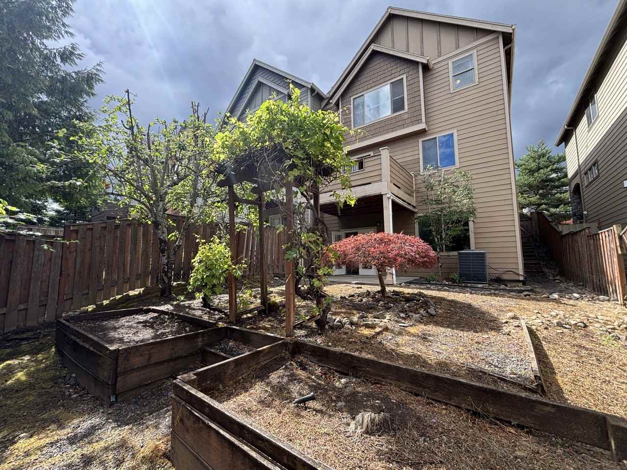 13392 Se Autumnwood Ln #1 - Photo 2 of 43