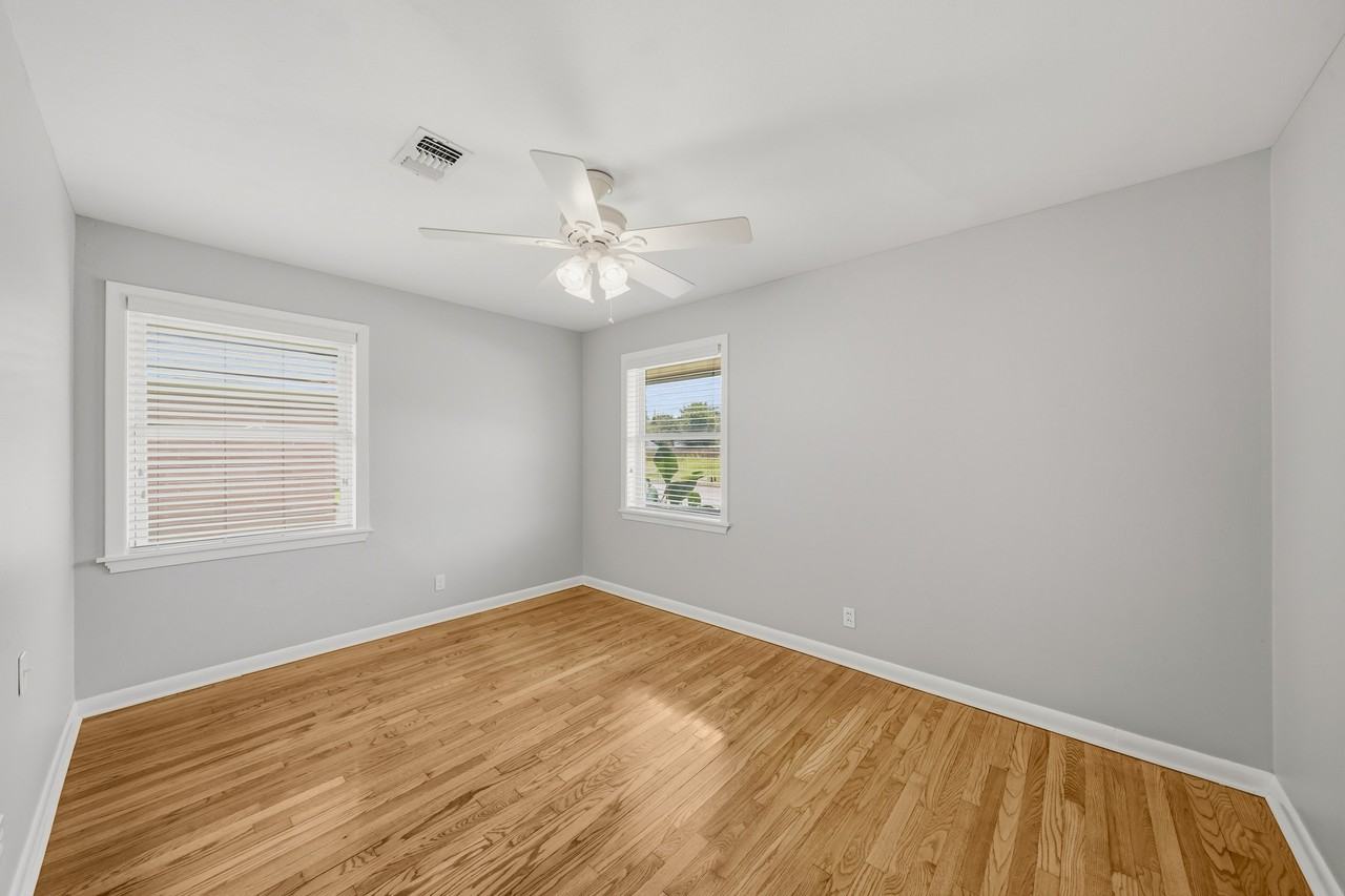 6210 Waltway Dr #1 - Photo 6 of 27
