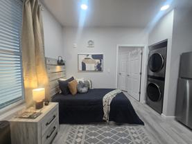 805 Avenue K - D #D - Photo 1 of 1
