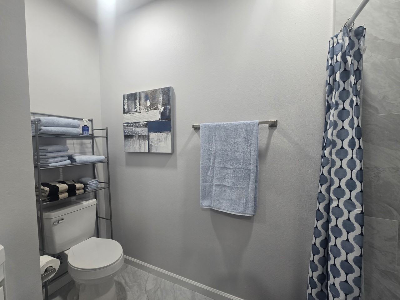 805 Avenue K - D #D - Photo 6 of 11