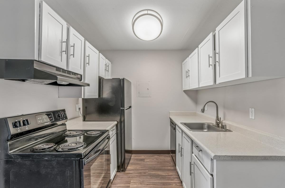 4455 Ne 12th St - Photo 5 of 20