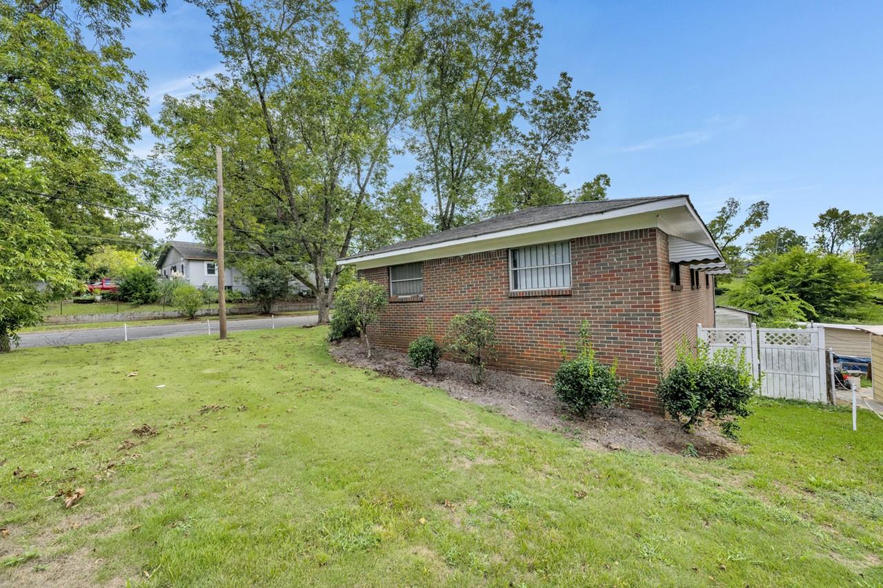 2221 Avenue W26th St. Ensley #2221 - Photo 3 of 50