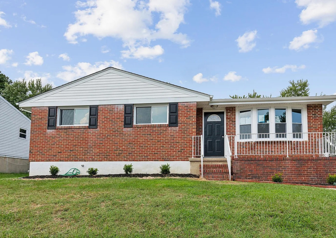 5522 Lanham Way #1 - Photo 4 of 50