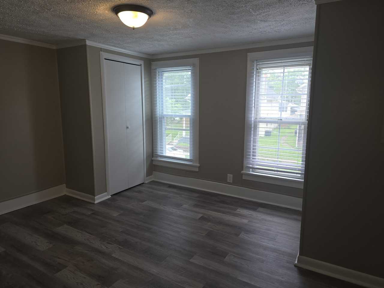 64 Wilwood Ave #1 - Photo 6 of 7
