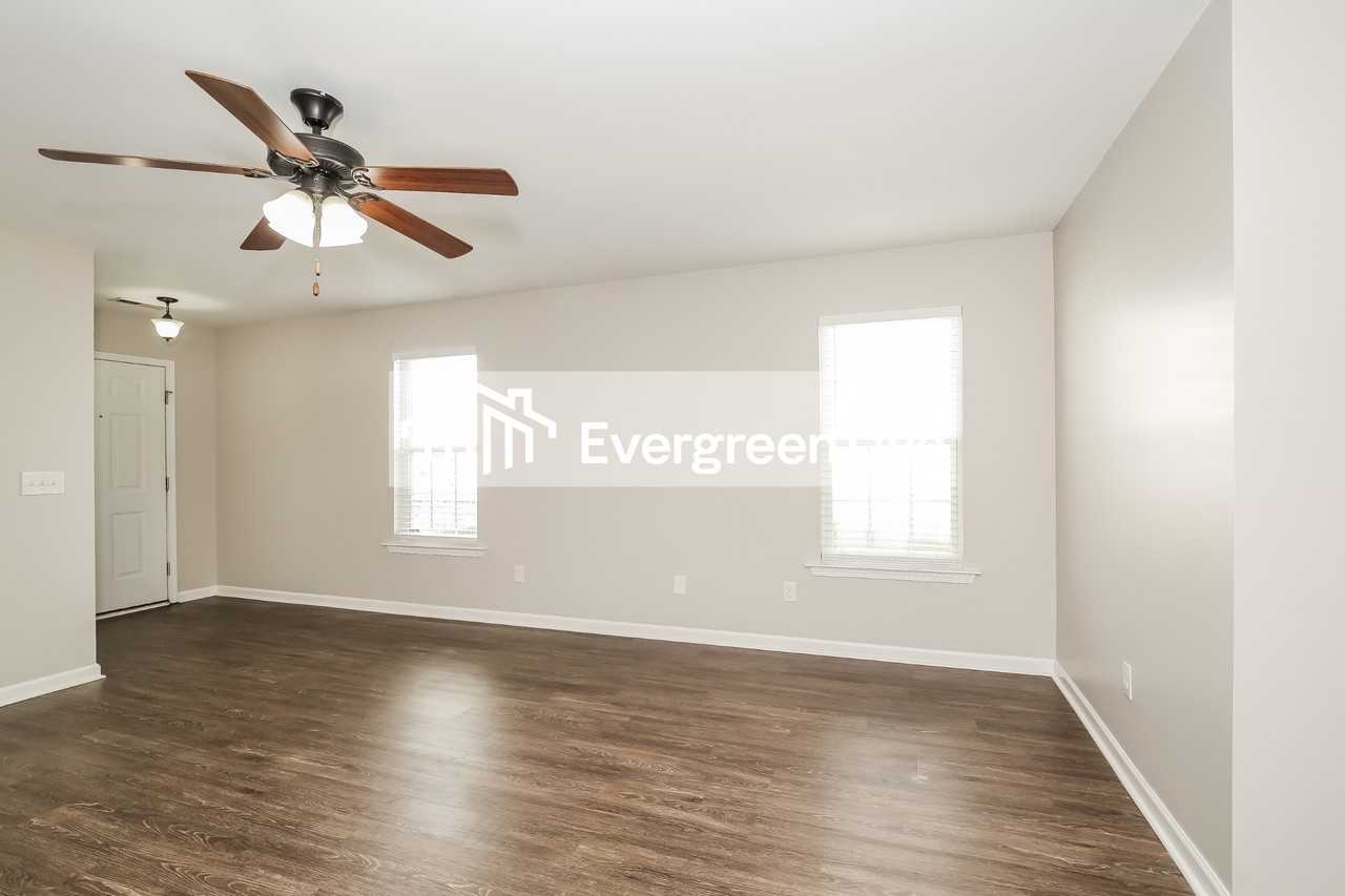 4019 Shallowcreek Ct - Photo 4 of 15