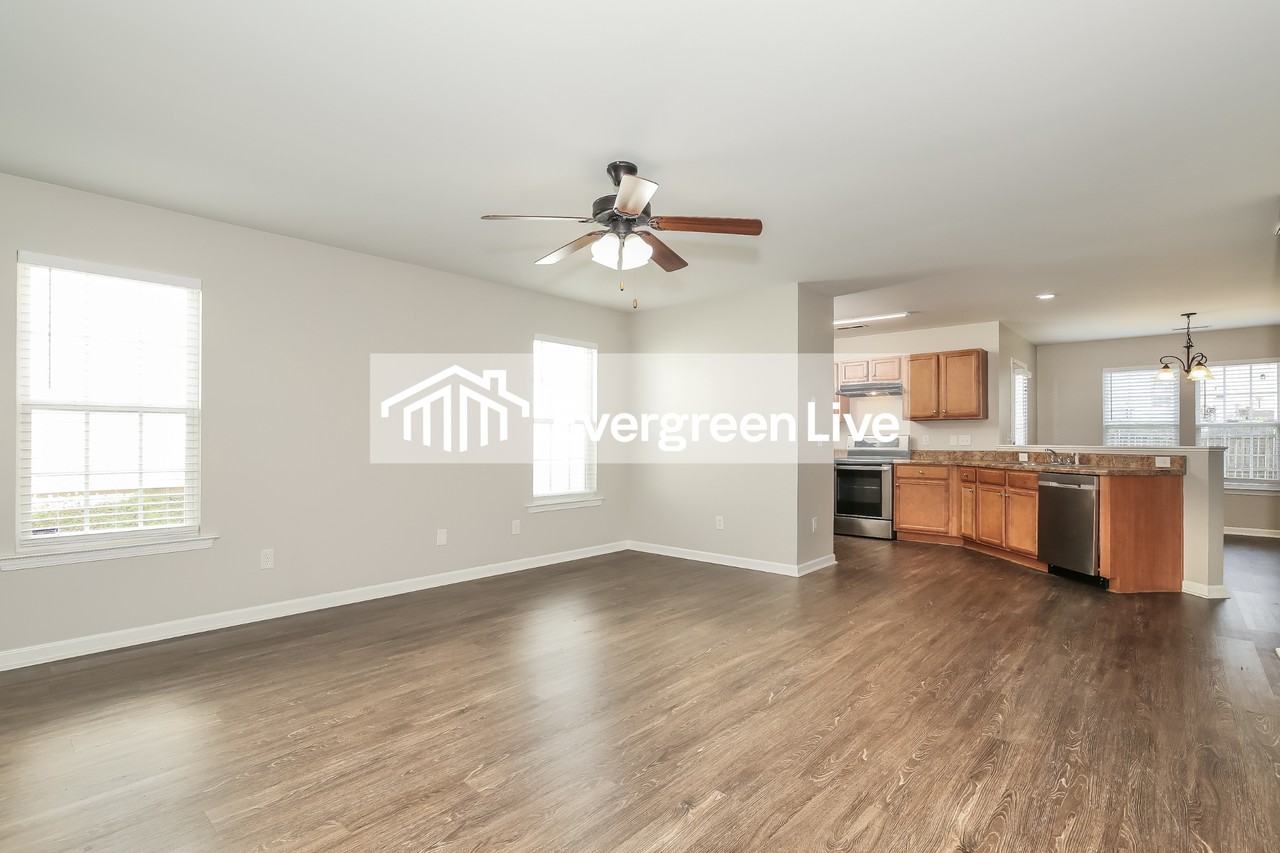 4019 Shallowcreek Ct - Photo 5 of 15