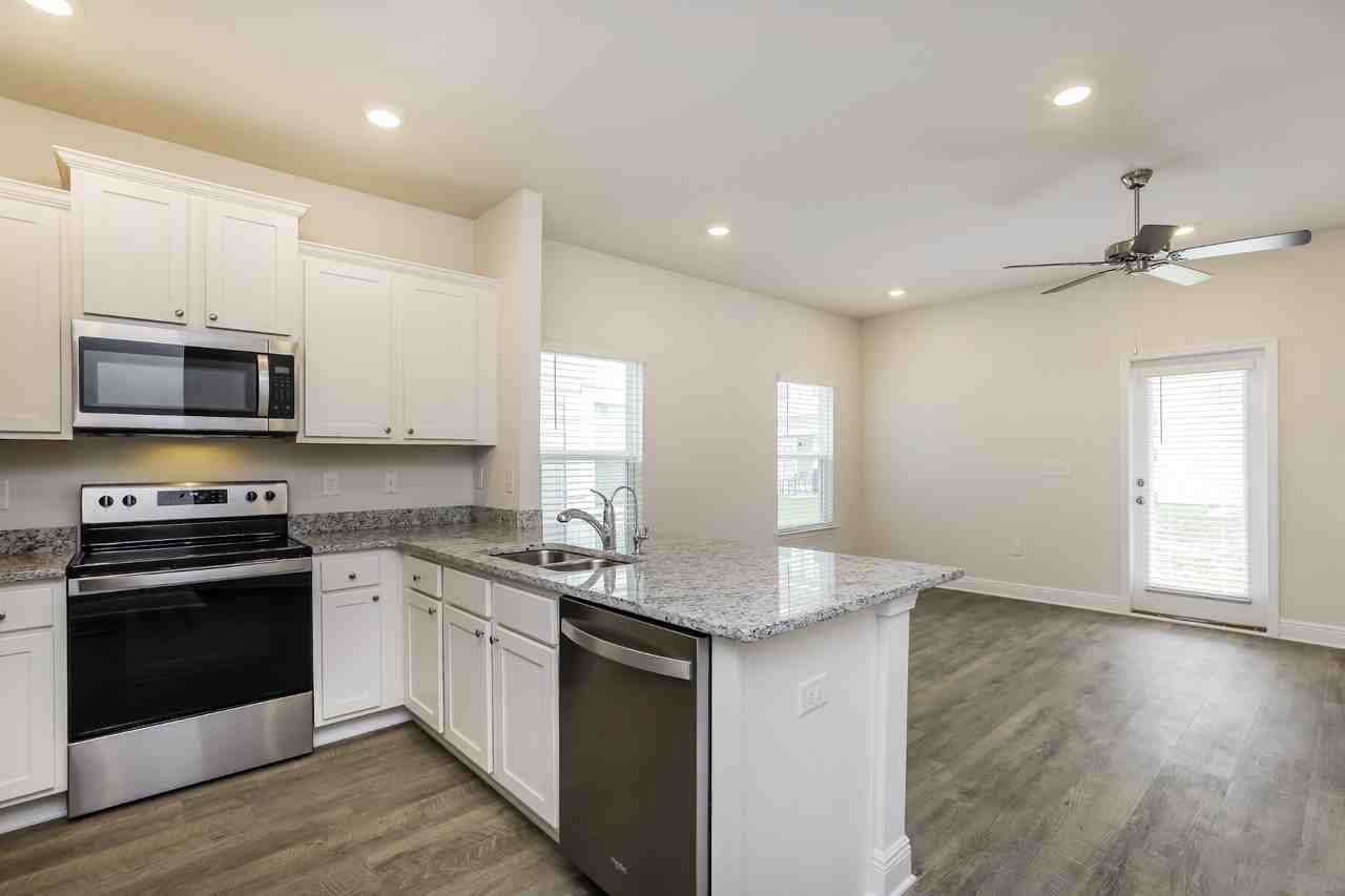 1655 Caleigh Ct - Photo 7 of 16