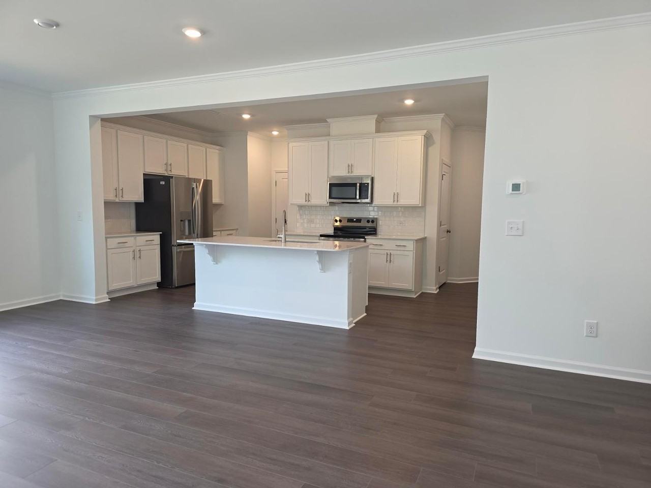 217 Caitlyn Pkwy - Photo 3 of 22
