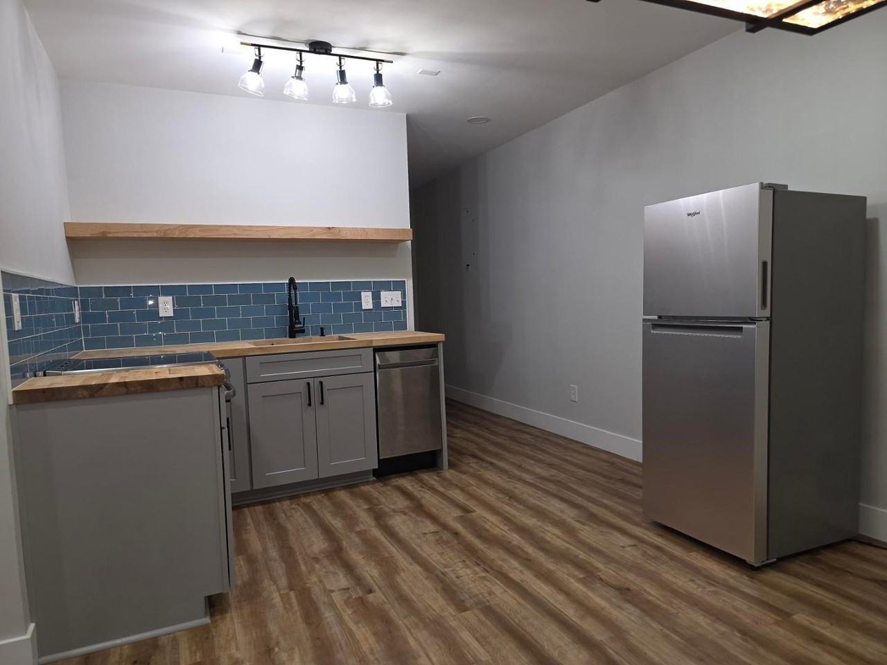 319 Silverberry Ct #A - Photo 2 of 12