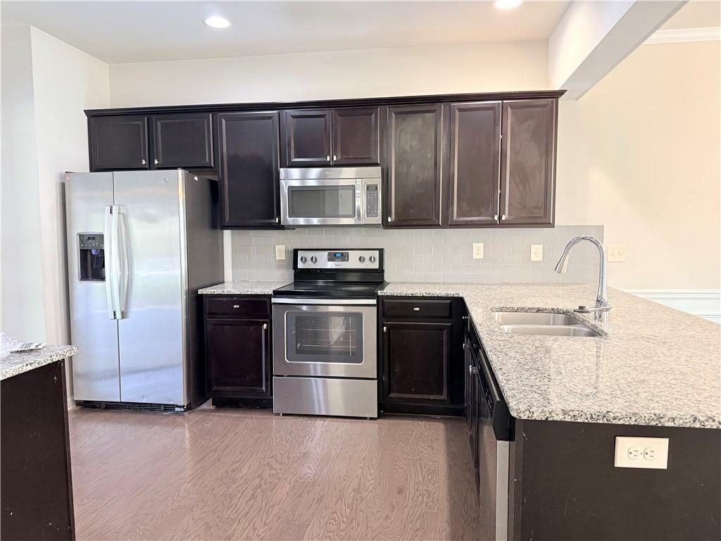 1033 Haley Woods Ln - Photo 6 of 29