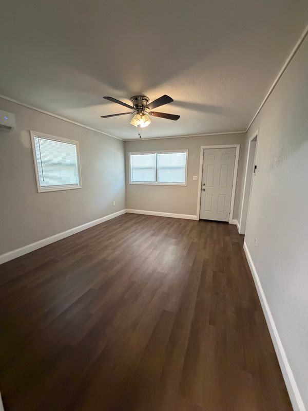 37802 Whitehouse Ave - Photo 6 of 8