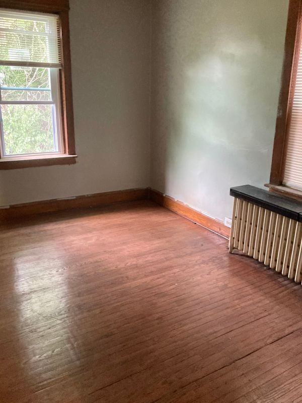 1237 Morton St - Photo 6 of 9