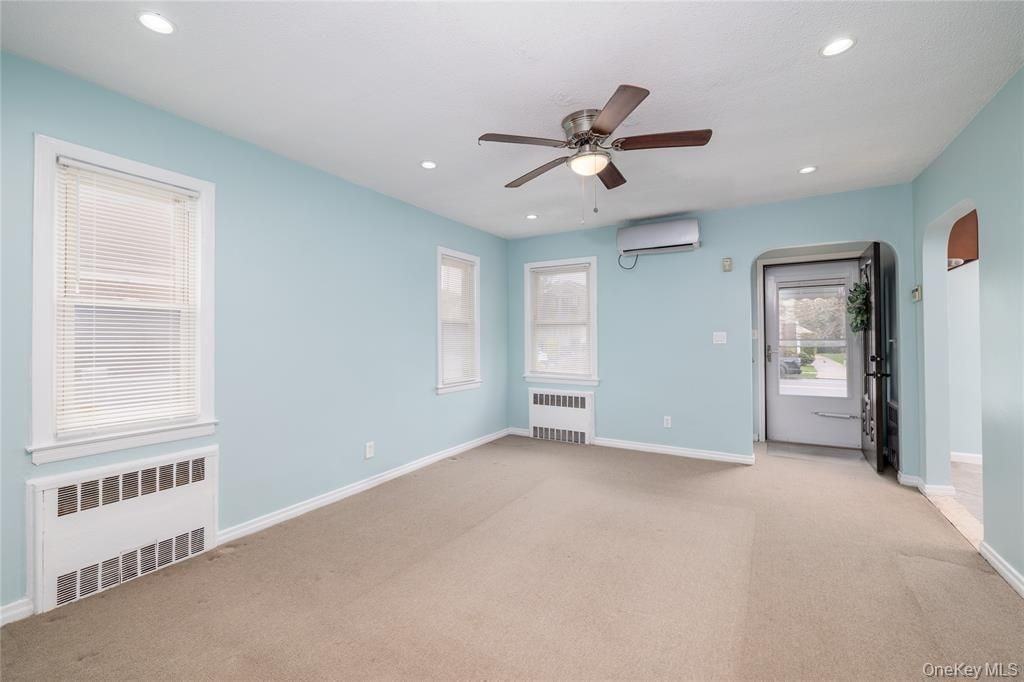 8107 Commonwealth Blvd - Photo 2 of 11