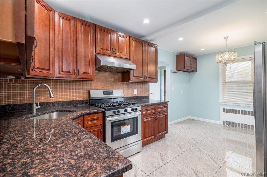 8107 Commonwealth Blvd - Photo 4 of 11