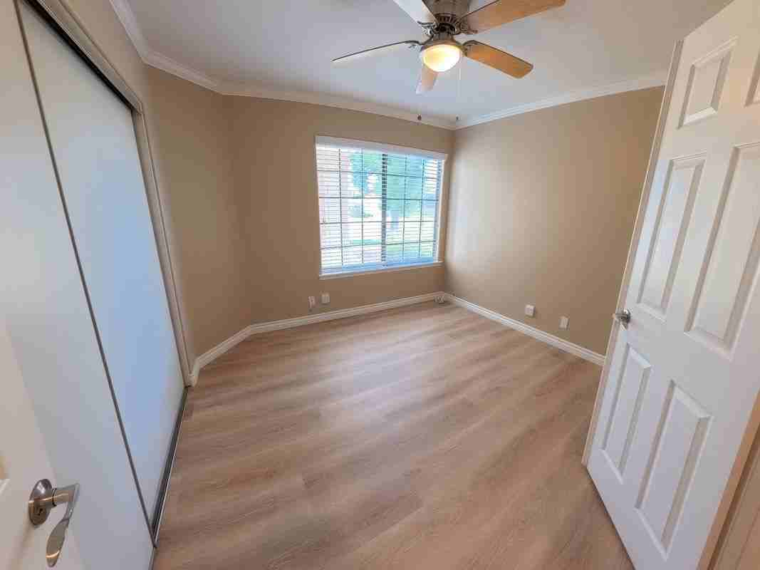 30288 Mersey Ct - Photo 2 of 28