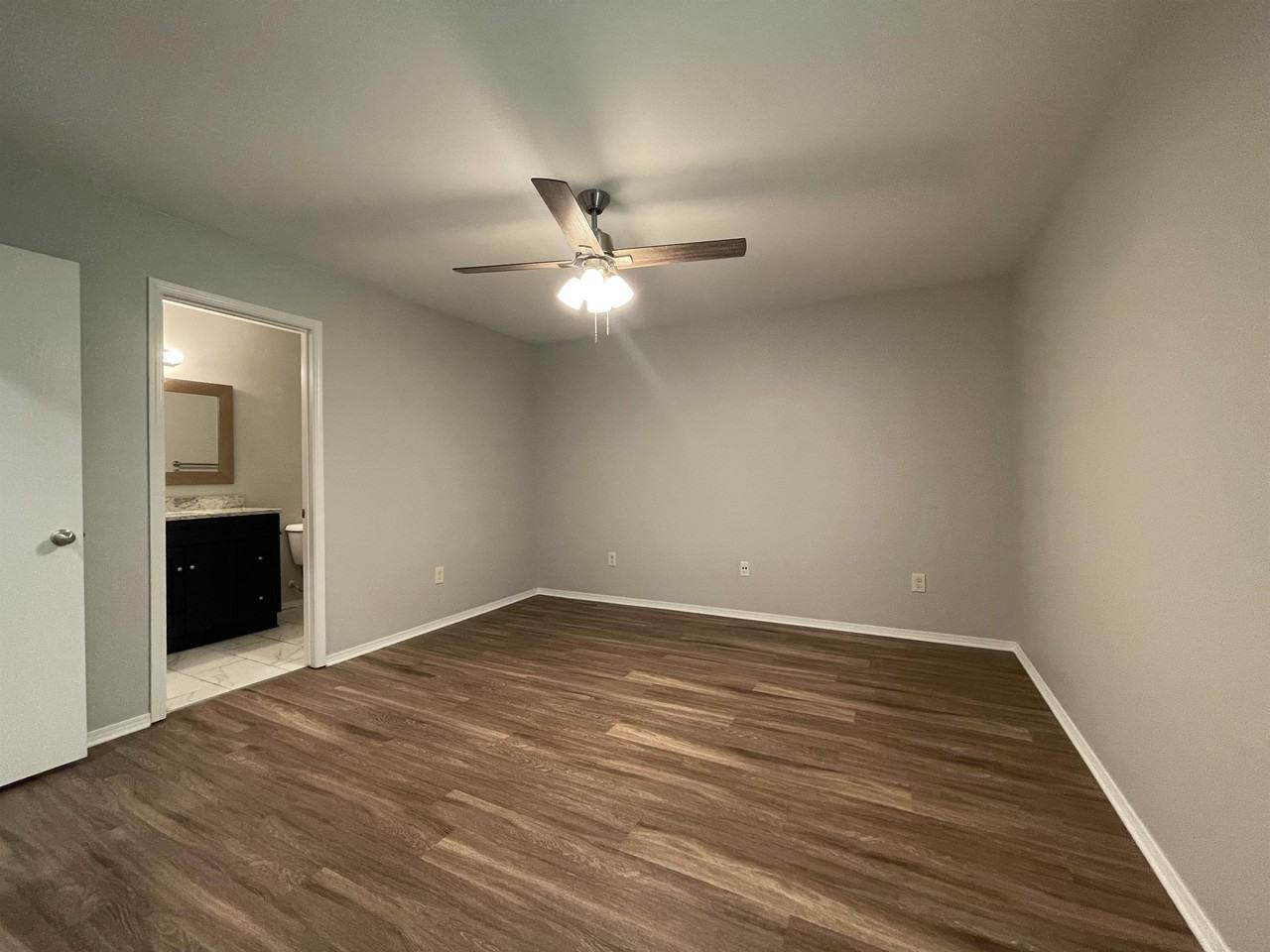 3602 Sw Deerfield Blvd #1 - Photo 6 of 19