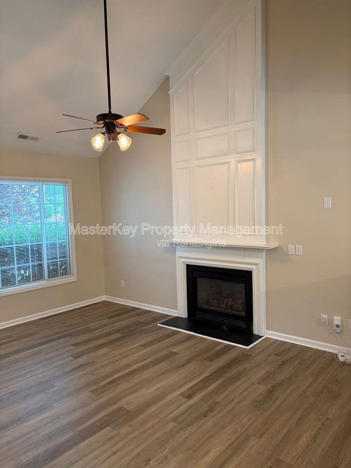 204 Purple Leaf Rd - Photo 7 of 18