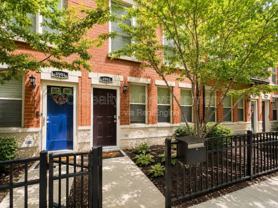 2503 S Calumet Ave - Photo 1 of 1