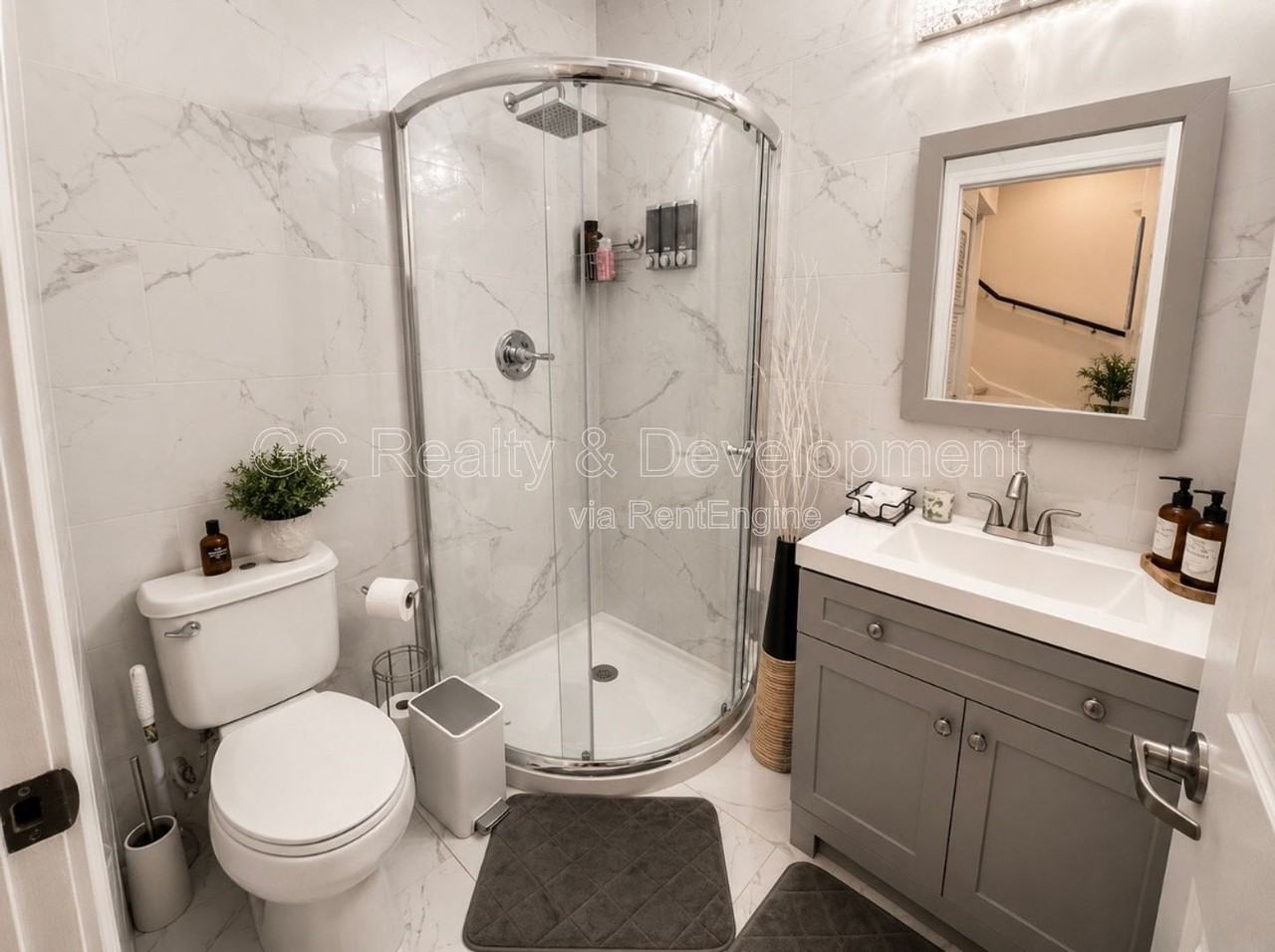 2503 S Calumet Ave - Photo 7 of 25