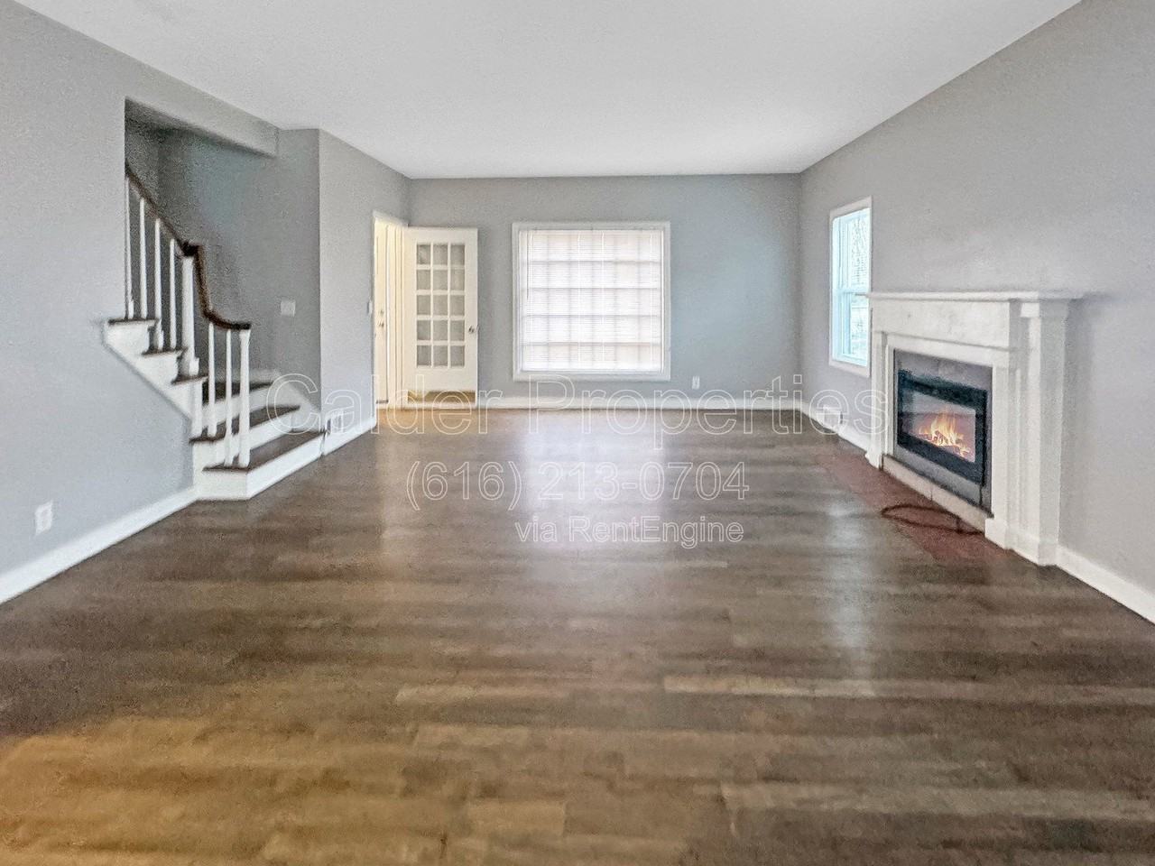1712 Michigan St Ne - Photo 3 of 21