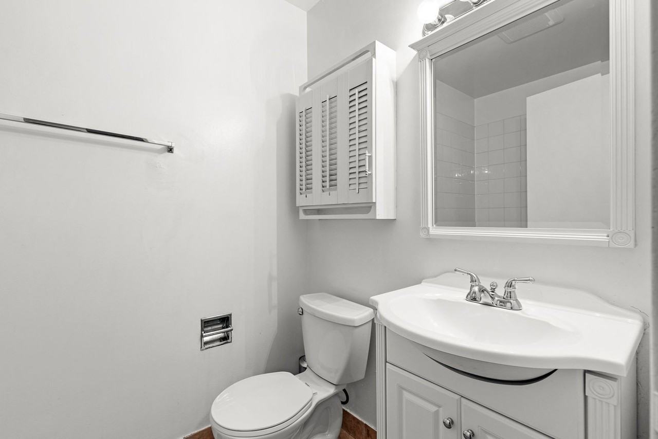 6780 Sw Canyon Ter #3 - Photo 7 of 18