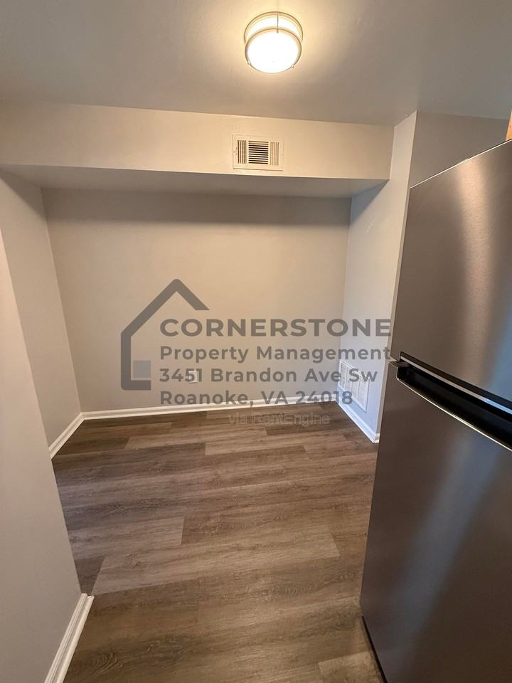 1401 3rd St Sw #11 - Photo 6 of 10