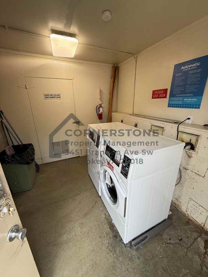 1401 3rd St Sw #11 - Photo 2 of 10
