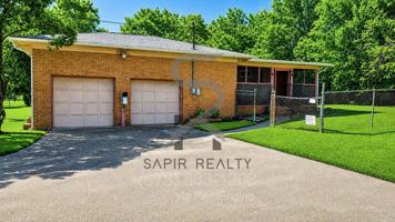 featured image of 1220 Norris St