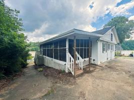 featured image of 746 Pistol Club Rd